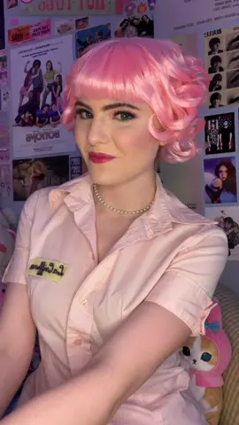 (they/he) the original pink haired diva!! 💓 #frenchyfacciano #frenchygrease #grease #greasecosplay #frenchycosplay #greaselightning #greasemusical 