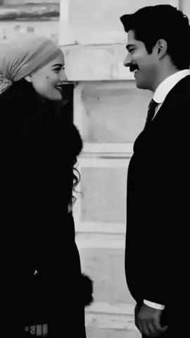 به آغوش تو من شرین #foryou #viral #harirandalib @کیـــــــــــهان 