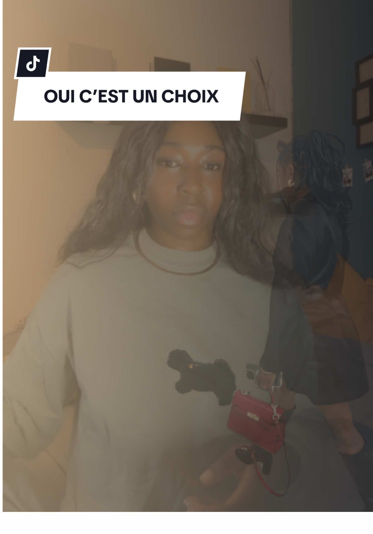 Si après cette vidéo tu choisis encore de rester fauché, c’est que t’as décidé de l’être. Aujourd’hui t’as littéralement aucune excuse. Le salariat ne suffit plus, le coût de la vie explose, et pourtant… des dizaines d’opportunités sont à portée de main. 📲 Depuis ton téléphone. Chez toi. En parallèle de ton job. Créer des revenus en ligne, c’est plus une option, c’est une urgence. Alors sois honnête avec toi-même : t’es bloqué par quoi ? La peur ? La flemme ? Les excuses ? Le savoir est là. Les outils aussi. Ce qu’il manque, c’est la décision de te bouger. ✍️ Dis-moi dans les commentaires : c’est quoi qui te bloque vraiment ? #mindsetmotivation #digitalmarketing #fyp #pourtoii 