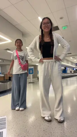 airport draft #Siblings #airport #dance #uwu #kawaii @sophie!🌺🥥  