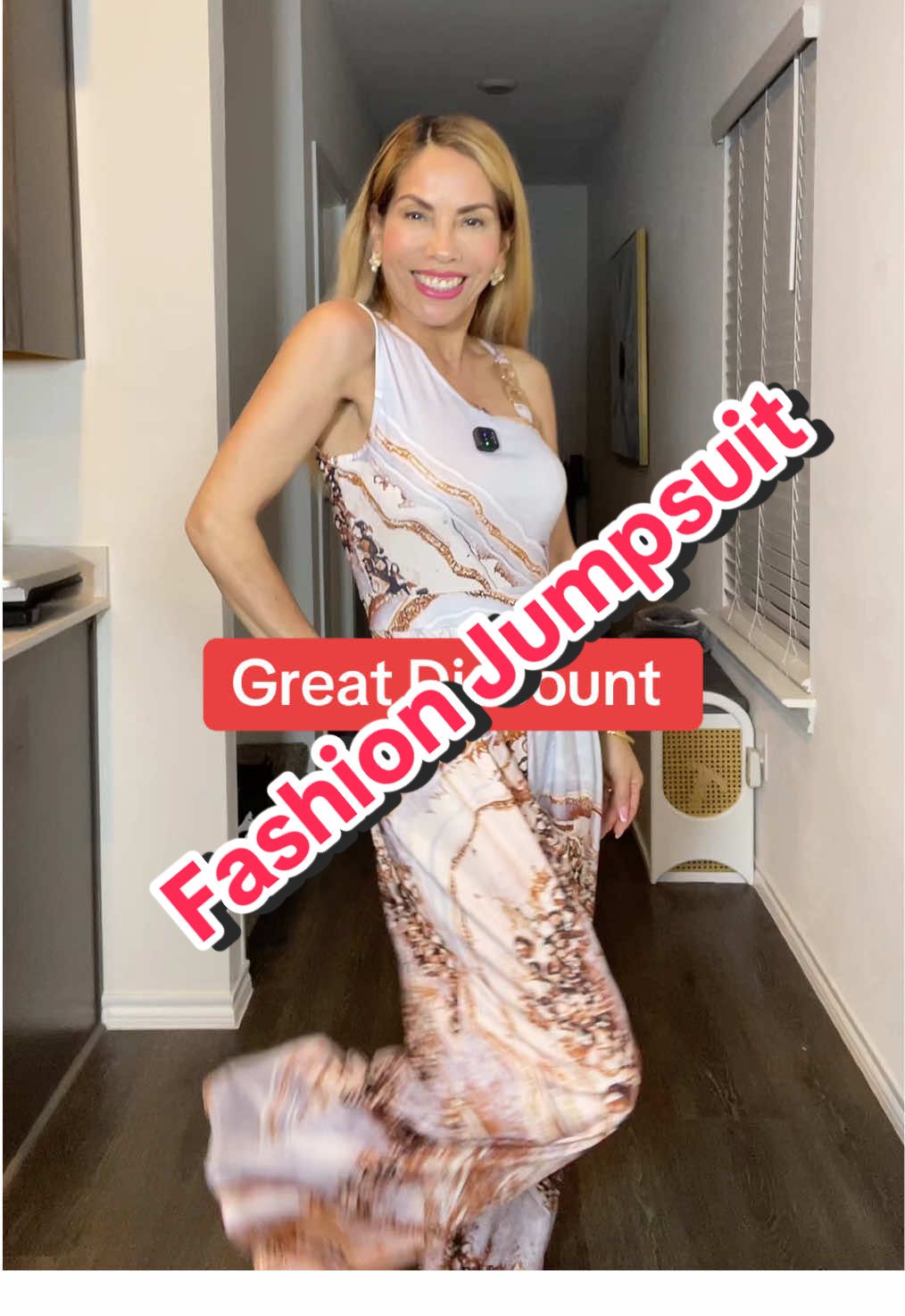 Fashion jumpsuit #fashionjumpsuit #summerjumpsuit#jumpsuit#casualjumpsuit #ttslevelup #giftguide #shoplocallymade #dealsforyoudays 