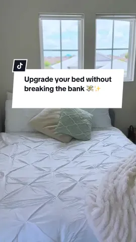 If you’re heading back to school or just want your bed to feel like a cloud — this is it. It’s soft, comfy, machine washable, and comes with everything you need. I’m actually shocked how good this feels for the price 🤯 Perfect for dorms, guest rooms, or anyone needing a little affordable luxury 💙 #backtoschool #backtoschoolshopping #backtoschoolhaul #backtoschool2025 #Cosybay #comforterset #dormroomdecor #tiktokshopfinds #cozybedroom #bedroomrefresh @Cosybay @Cosybay Bedding 