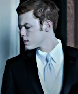 his voice when he says “call her anyway” 😩  (editing ian seasons 6/11){#cameronmonaghan #iangallagher #shameless }