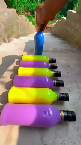 #BottleBreaking   #SatisfyingVideo   #FYP   #TikTokPakistan   #GlassSmash         # satisfying  