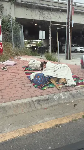 #la #ca #losangeles #california #usa #america #homeless #maga #teamwork #laeveryday 