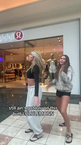 buy me some please @lululemon #mall#lululemon#but#aye#fyp#fyppppppppppppppppppppppp#gocrazychallenge#blowthisup#twinn 