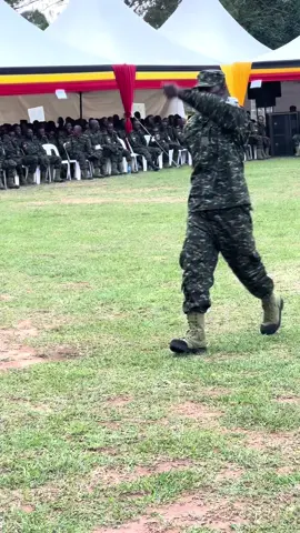 Tank crew pass out at kabamba #tiktokuganda🇺🇬🇺🇬🇺🇬 #foryoupage❤️❤️ #presidentmuseveni #WhyUGDecidedM7 #fpppppppppppppp 