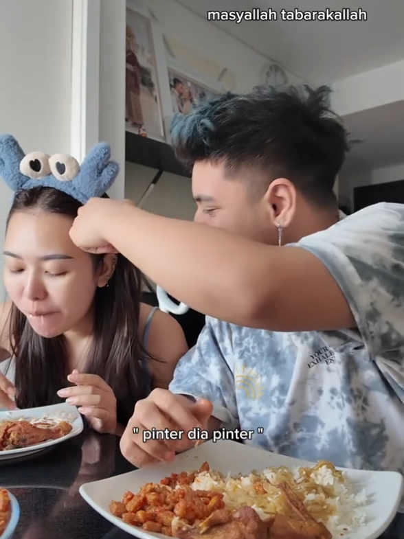 bidi diselingkuhi item? 🥹 #selingkuh #cheating #bididanitem #bidi #item #fylpシ #fyp #viral #perselingkuhan #4u 