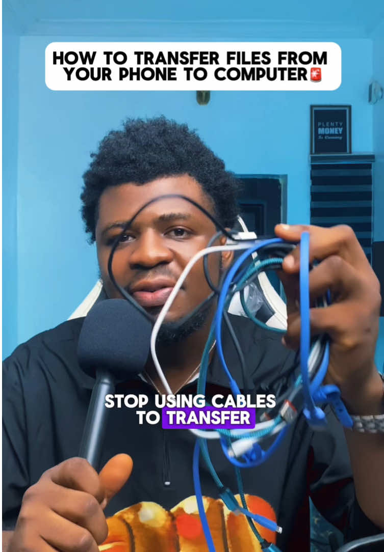 How to transfer files from your phone to computer without cables #iphonetricks #iphone #ios #CapCut #techtok #brightchuksm #africa #fyp #foryou #foryoupage 