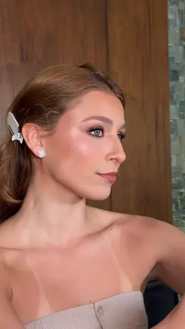beautiful @mary b 🩷 Makeup by me  wait to see the final look at the end :) Hair @Loulousua  #makeupartist #Makeup #maquillajecdmx #maquillistaprofesional #maquillista #marissablanco #denmakeup 