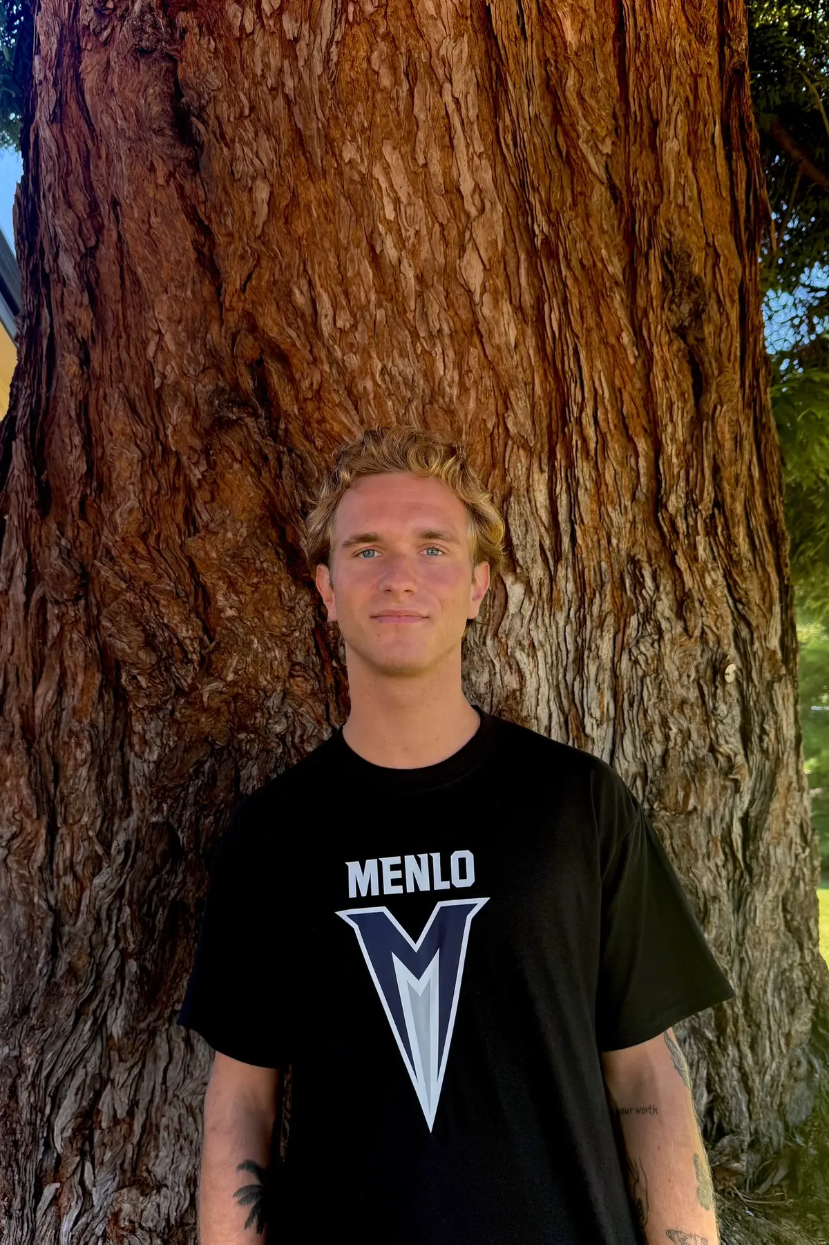I am SO excited to announce my commitment to play Division I volleyball at Menlo this upcoming season! Competing in the MPSF during my freshman and sophomore years was truly a once-in-a-lifetime experience — and I’ve felt the itch to get back ever since. I’m incredibly blessed to have the chance to return to such a competitive conference and be part of an amazing program. First, I want to thank God for blessing me with another opportunity to play high-level volleyball and for keeping me on His path. To my North Central Cardinal family — thank you for giving me a home for the last two years. I will forever cherish my time there. I’d also like to thank Coach Todd and Coach Ian for making this recruiting process and my visit so great. And of course, thank you to my mom for always supporting me and my dreams! I can’t wait to start this new chapter with Menlo and push past new limits. LET’S RUN IT BACK — ONE. MORE. TIME. #MenloBound2025 #volleyball #fyp #foryou #foryoupage 