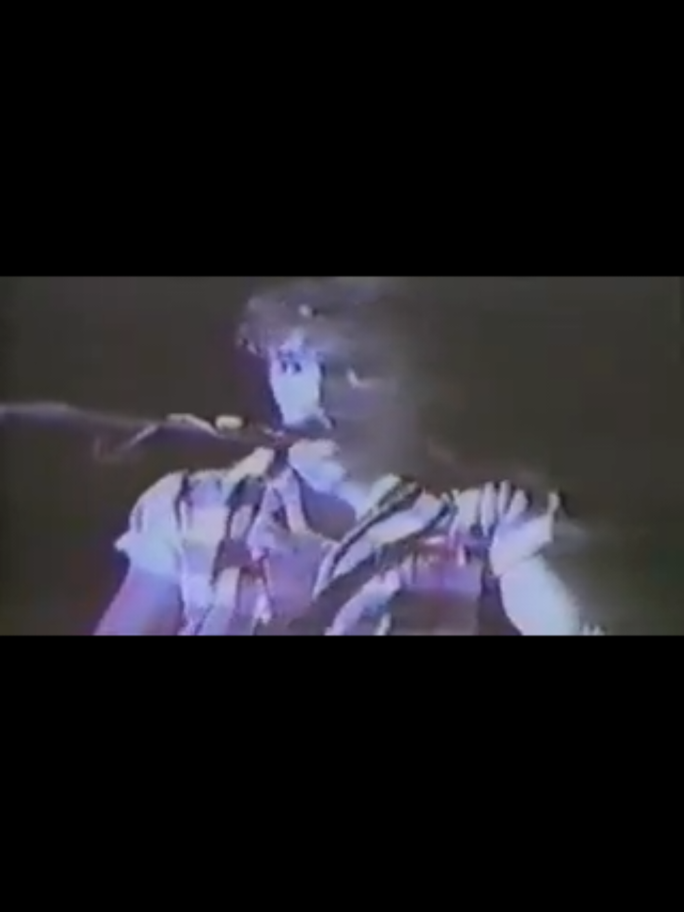 this clip has been playing in my mind on repeat for the last week so i had to post it #nineinchnails #nin #trentreznor #eyeswithoutaface 