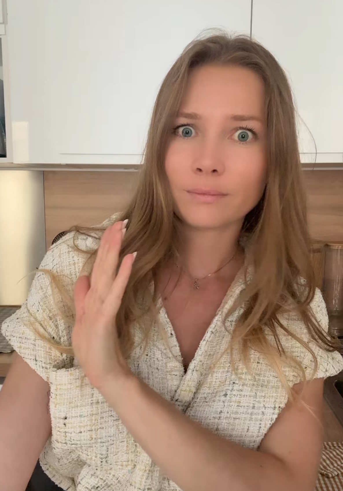 Levez vos pieds en marchant 🤣 #mum #mumsoftiktok #mumlife #foryou #pourtoi #mamanatiktok #maman #mamanjeune #educationtiktok #mamansolo #dad #papasolo #educationpositive #bébé #familytime #montessori #education #éducation #papa #parent #parents #parentslove #parentsbelike #parentsontiktok 