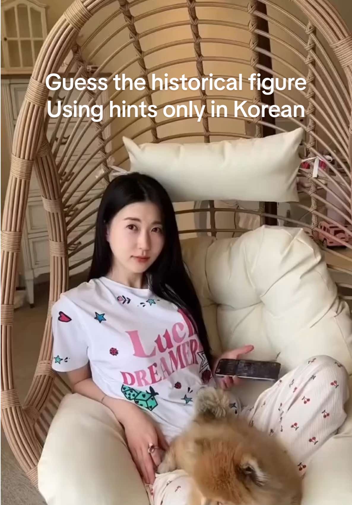 Can you guess who the person is being described using only Korean language clues? #koreanlanguage #koreanlanguagelearning #koreanlanguage🇰🇷 #koreanlanguagegames #koreangirl❤️🇰🇷 #speakkorean #korean #languagelearning #languagegames 