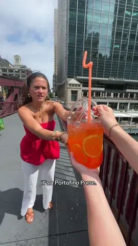 🗣️ you can order a Portofino Purse with ANY signature @pizzeria.portofino.chi cocktail #chicago #chicagorestaurants #chicagofood 
