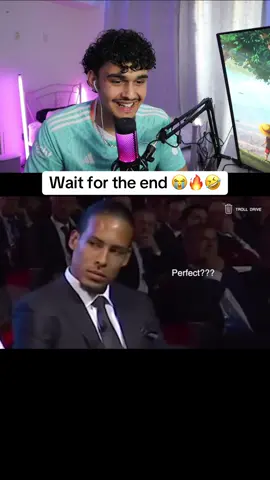 The day Messi destroyed Ronaldo without speaking #Soccer #football #foryou #footballedit #messi #ronaldo #cr7 #footballtiktok #funny 