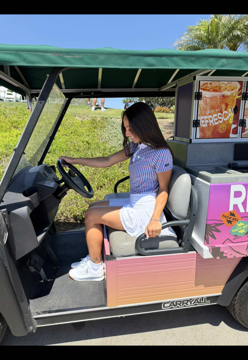 Serving drinks, good vibes, and a fresh new wave of golf energy.️ The Taco Bell x Bad Birdie Invitational did not disappoint. Don’t miss their merch collab with @Bad Birdie Golf 🏌🏽‍♀️⛳️🌮 #TacoBellPartner @tacobell 