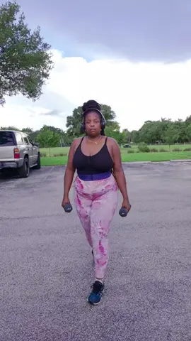 5lb weights  #creatorsearchinsights  #moving 