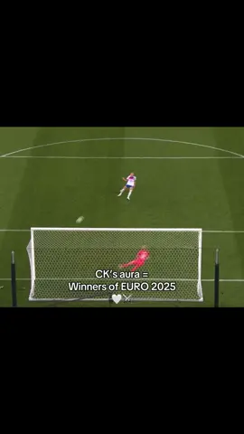 Captain once said “England is never done” ⚔️🤍 my goat @Chloe Kelly #WomensFootball #euro2025 #foryou #fyp #football #foryoupage #viral #englandfootball #Lionesses #sweeden #chloekelly #england 
