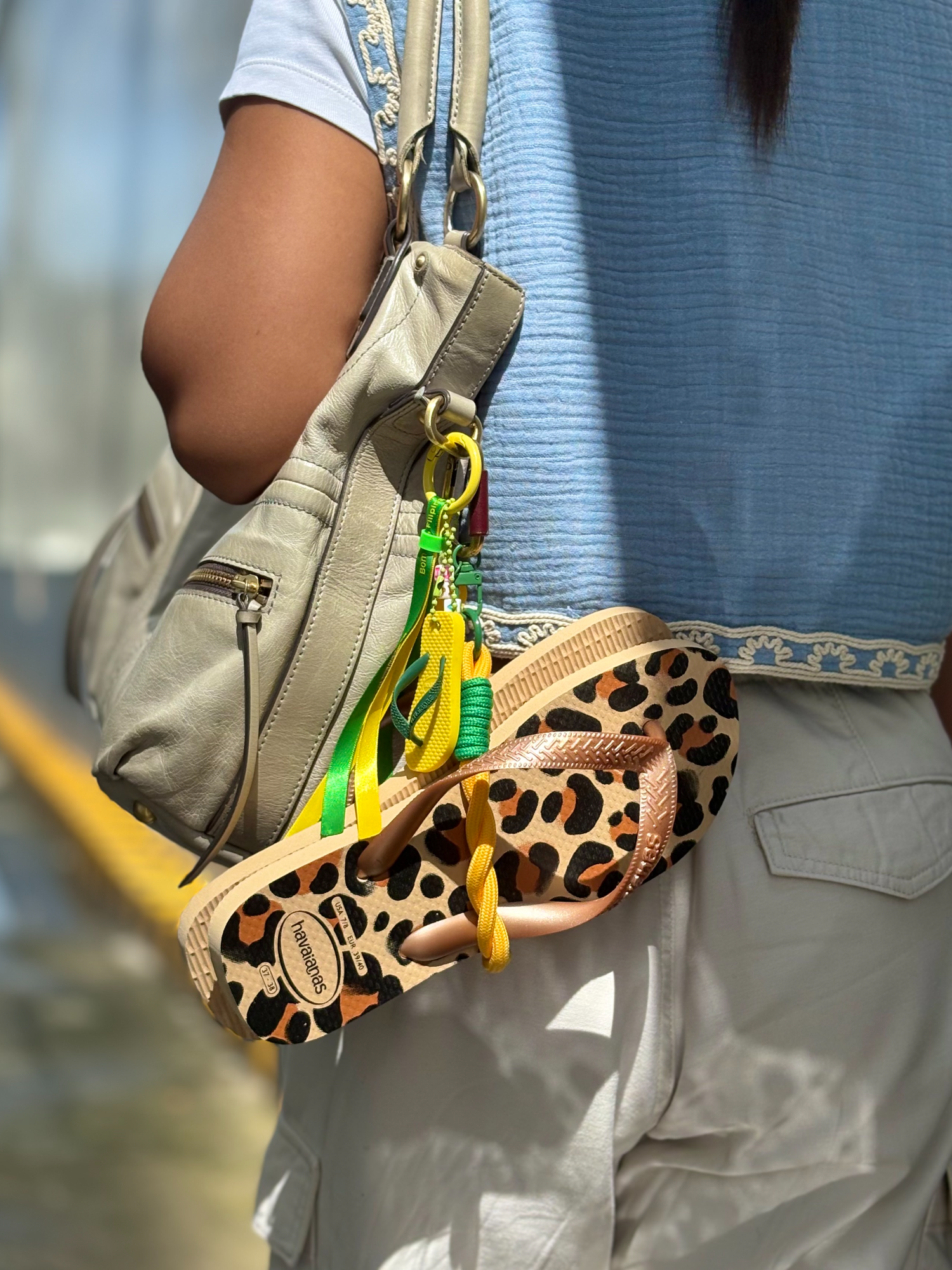 top animals said roar louder than your prof during rainy dismissal 🦁 #Havaianas #HavaianasPhilippines #OriginalFromBrazilSince1962