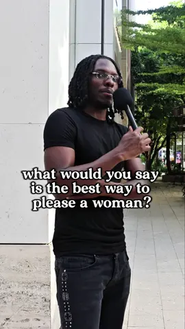 don’t be vulnerable with your money man 😂 #publicinterview #streetinterview #manonstreet #comedy #natestakkzz 
