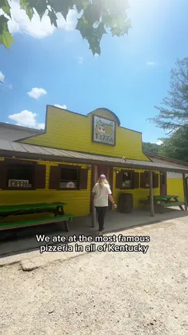 If you grew up in Kentucky, odds are you’ve either visited Miguel’s or at least heard of it. For some people, this is more famous than Red River Gorge itself. Unfortunately there were no other kids hooping, so I had to enjoy my pizza without the ego-boost from busting a 10-year old in 1v1s. #kentucky #kentuckytravel #redrivergorge #thegorge #rrg #Foodie #kentuckyfood #pizza #kentuckypizza #bestrestaurants 