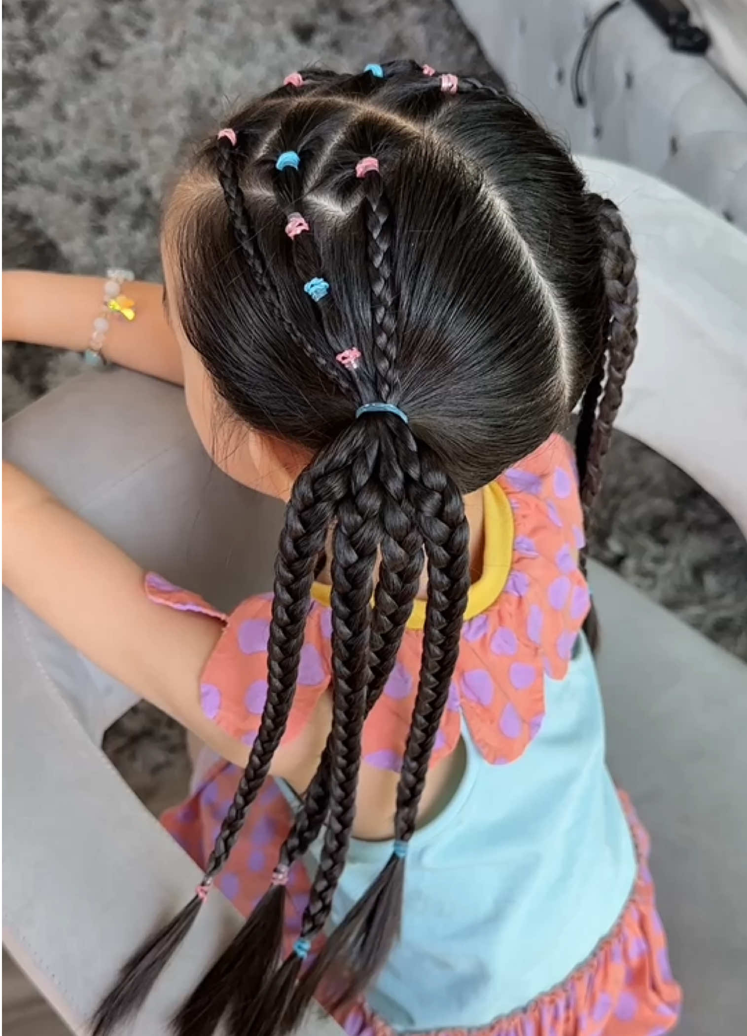 ✨ Braids and colors = instant princess vibes! 👧🌈 Tried this fun and easy hairstyle on my daughter—she loved it! Moms, save this for your next hair day idea!  #EasyKidHair #HairTutorial #braidstutorial #EasyHairstyle #hairstyle 