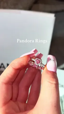 Im obsesseddd🥰💍 @Pandora #pandora #pandorarings #pink #lookhowpink #pretty #silverjewelry #silver #pinkjewelry #pandorajewelry #pandoraring #pandoracharms #itgirl #pandoramusthave #jewlery #pinkinspo #sopretty #girly #girlyvideo 