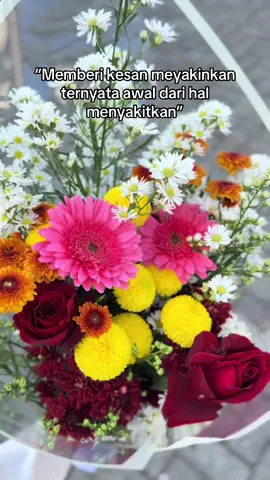 Bouquet by Nova Florist  Supplier Bunga Segar Bandungan  Sejak 2001  Lokasi Pasar Bunga Bandungan Mala Terminal Bandungan  Semarang Jawa Tengah 👋🏻 #pasarbungabandungan  #bakulkembang  #novaflorist  #freshflowers💐  #novafloristbandungan  #fyp  #fyppppppppppppppppppppppp 