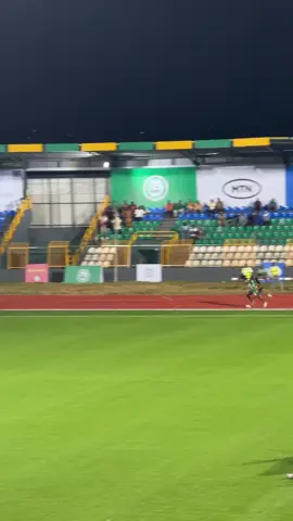 Capping off a thrilling day at the CAA U18/U20 Athletics Championship.  Nigeria triumphed in the U-20 Mixed 4x400m Relay. In a race that swung back and forth, Nigeria’s anchor, Favour Onyah, held firm to secure gold ahead of South Africa.  #fyp 