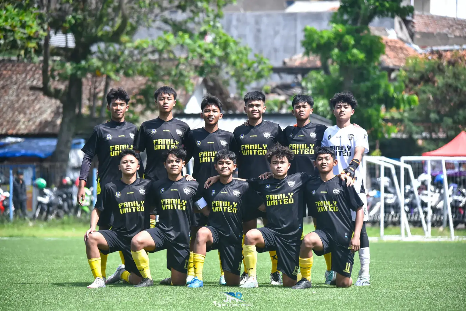 Sometimes you have to go through the worst to get to the best🖤😇 #pialapersigar #sepakbolaindonesia #foryou  #wearefamily 