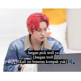 semalem ada yang salfok sama TRANSLATE-NYA?? wkwk, mas jake😭☝🏻 #jake #enhypen 