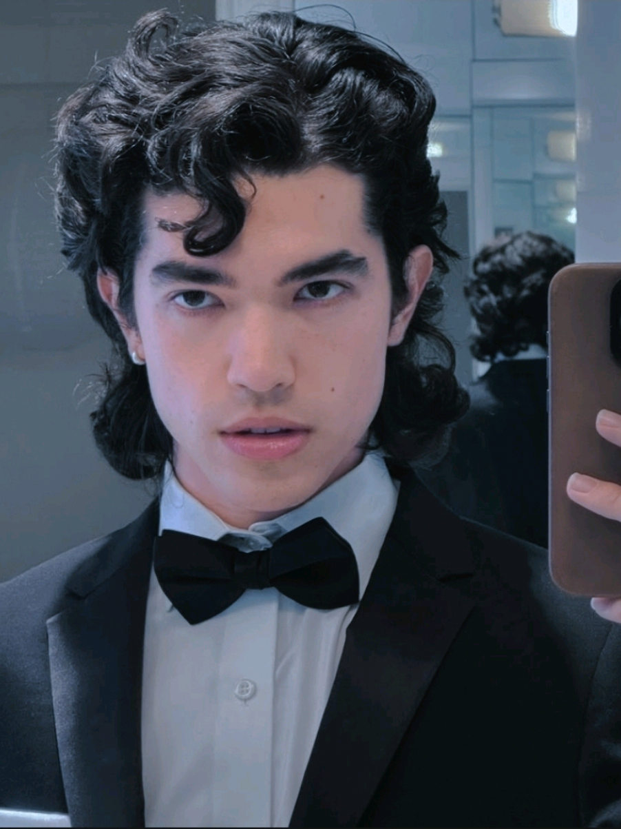 ♪ WILBRAN ♪ hehehehe dw guys I have two happy wilbran edits to post i guess. || 🕯conan or coneworld will like one of my posts 🕯 || @coneworld @conangray @wilson || . . . . . #fyp #foryoupage #conangray #conehead #conangrayedit 