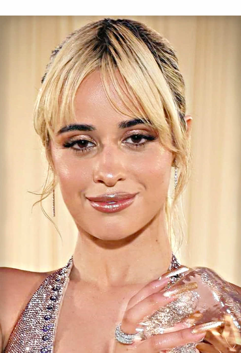 Camila Cabello’s pricey purse is actually a block of ice.  #capcutforus #capcut #capcutpioneer