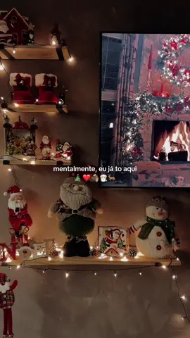 Fisicamente em julho, mas mentalmente na melhor época do ano ❤️🎄 #christmas #christmastree #christmasdecor #christmastiktok #christmasiscoming #xmas #natal 