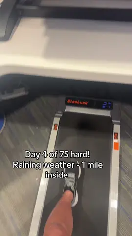 Day 4 of 75 hard!! I was a day behind! I’m all caught up now! 🥳 #fyp #foryou #foryoupage #75hard #Summer #day4 #accountability 