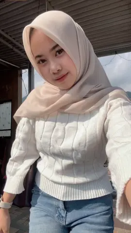 🧚🏻‍♀️#lewatberanda #4upageシ #fypage #outfit 