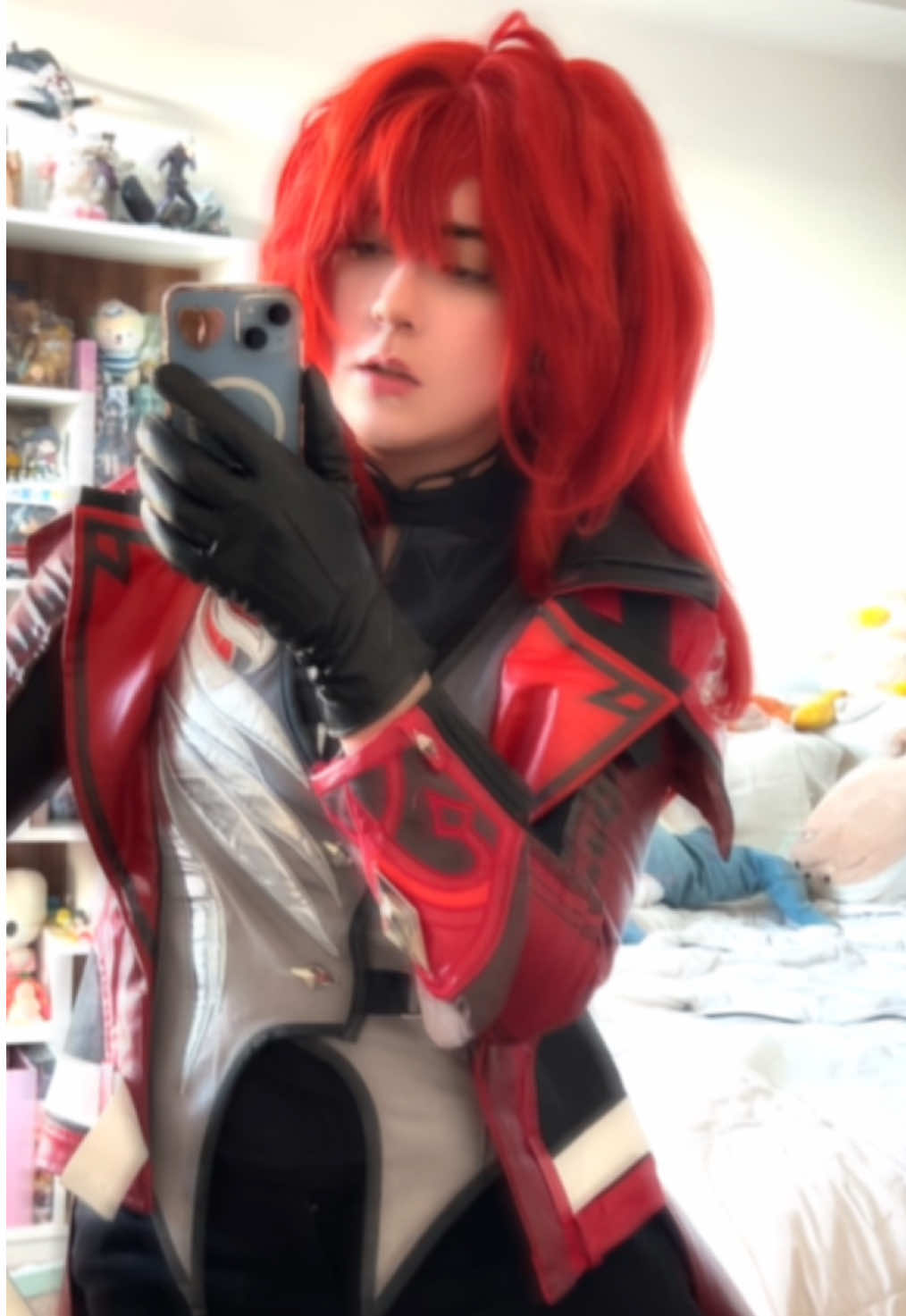 #dilucgenshinimpact #diluccos #genshin #genshincosplay #dilucreddeadofnightcosplay 