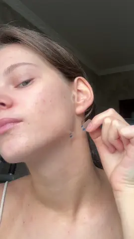 Most asked V-face hack! It’s this tiny invisible tape ~ #FaceLiftHack #YoungerLookFast #SnatchedWithoutSurgery #InvisibleLift #VFaceEffect #TightSkinTape #NonInvasiveLift #AgeReverseTrick #LiftedAndSculpted #AntiAgingEssential