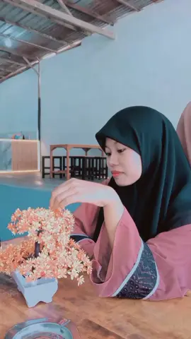 menjadi baik Dimata manusia,tidak akan ada abisnya.