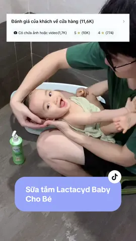 Sữa tắm Lactacyd Baby an toàn dịu nhẹ cho bé yêu. Công thức khoá ẩm giúp dưỡng ẩm vượt trội gấp 4 lần sữa tắm thông thường. #chiemdaulac #suatamchobe #lactacydbaby #suatamgoi  #mevabe 