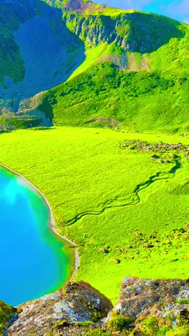Guten morgen Alpen Schweiz 🇨🇭  - - - #capcut #afghanistan🇦🇫 #tik_tok #afghansitan🦅❤️‍🔥🇦🇫❤️‍🔥🦅zaindabad #Engstligenfälle #switzerland🇨🇭 #افغانستان_زیبا #VoiceEffects #