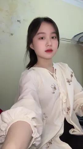 Mình tạm chia tay nhau nhé anh 🥲