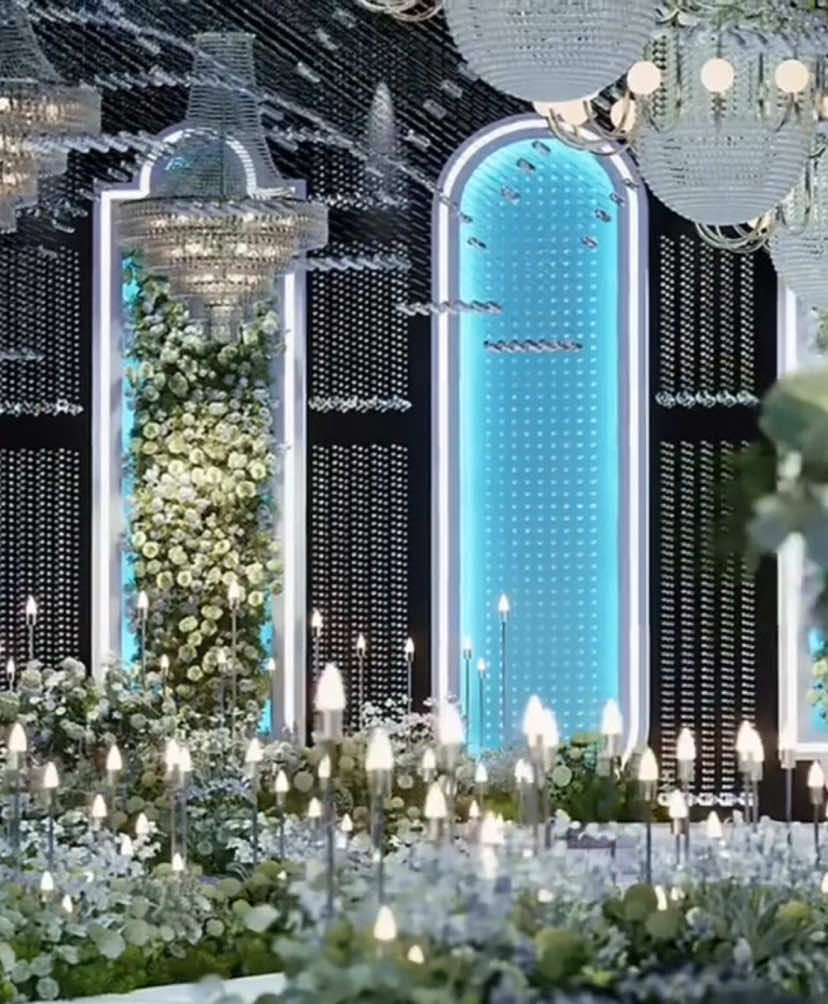 This moment of romance belongs only to you and me #weddingdesign #banquet #banquetdesign #weddingvibes #weddingdecor 