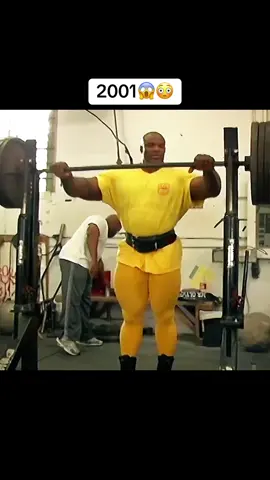 Ronnie the king of body building🔥#fyp #gym #champs #ronniecoleman #ronniee #ronnie #body 