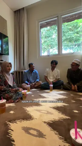 ngepost untuk merayakan 1 tahun setelah khitbah🥹 liat video ini juga masih salting😭🙏 #allahumabarik 