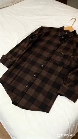 Bosq, cari kemeja flanel jumbo yang nyaman dipakai dan tetap keren? Ini dia solusinya! Ukuran 3XL-5XL, model kekinian, cocok buat santai atau nongkrong. Harga hemat, kualitas mantap! Buruan, stok terbatas!