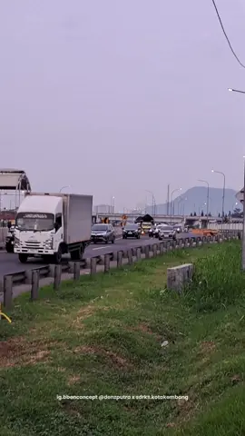 Part 4] #fypシ゚ #storytruck #truckmaniaindonesia  @CCTV BANDUNG TIMUR @denzputra_ 
