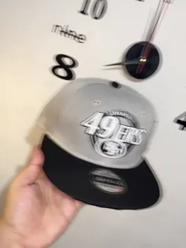 🔥 SF 49ERS SNAPBACK (GRAY/BLACK)🔥 Clean and cold — gray crown, black brim, and bold SF front hit 🧢🖤 Laid-back look, heavyweight team pride 💪 Rock it lowkey, rep it loud — LIMITED STOCK only! 📍 Tondo, Manila 📦 Ready to ship / meet-up 💬 DM now to SECURE yours! SALA,AT PO!🩶🖤🧿 #SnapbackForSale #HypeStreetCaps #StreetwearPh #HypeStreet #CapGoals 