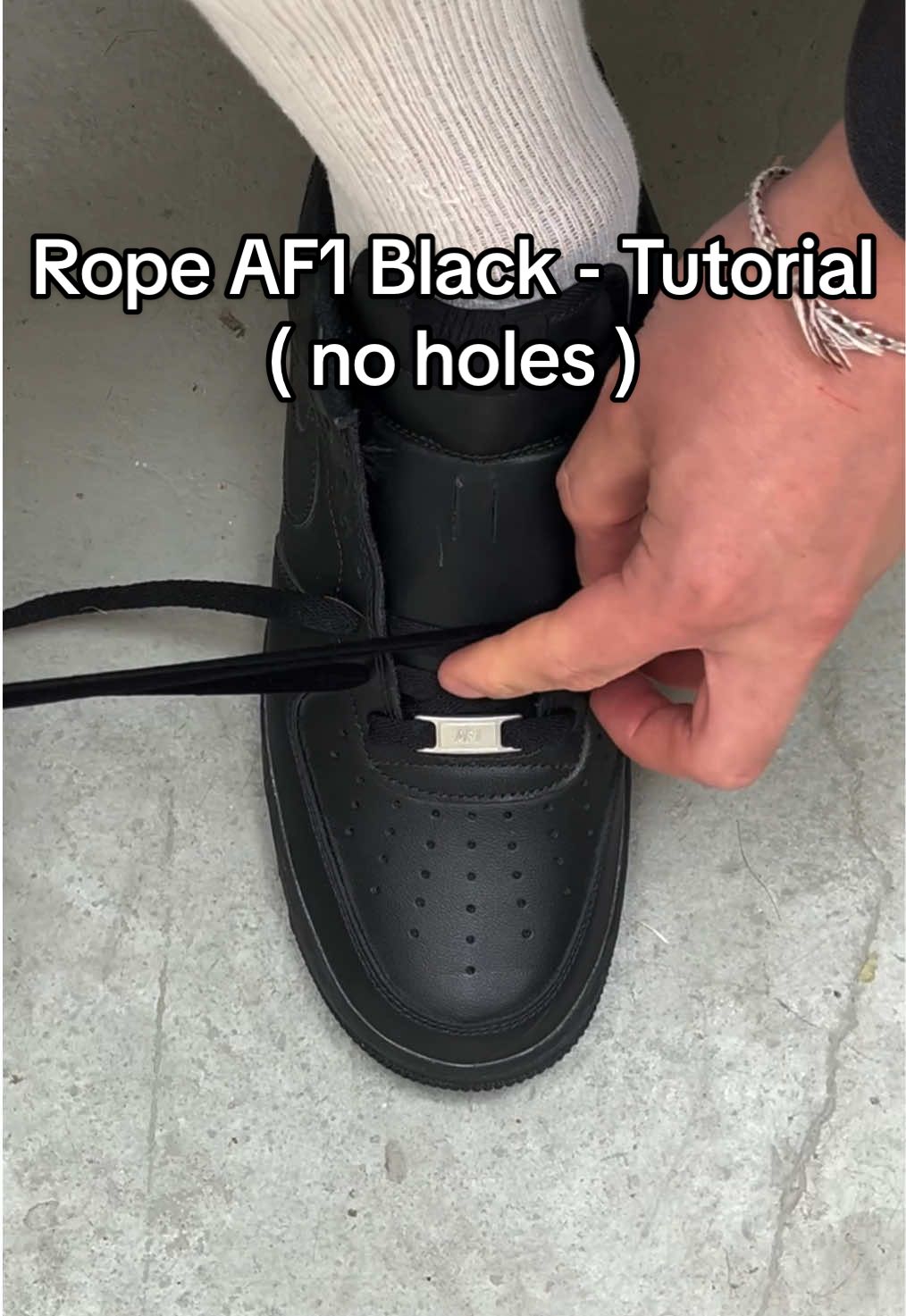 Rope Air Force 1 Black - Tutorial whitout punching holes #tutorial #fyp #foryou #lacingtutorial #sneakers #af1 #af1customs #fashion 